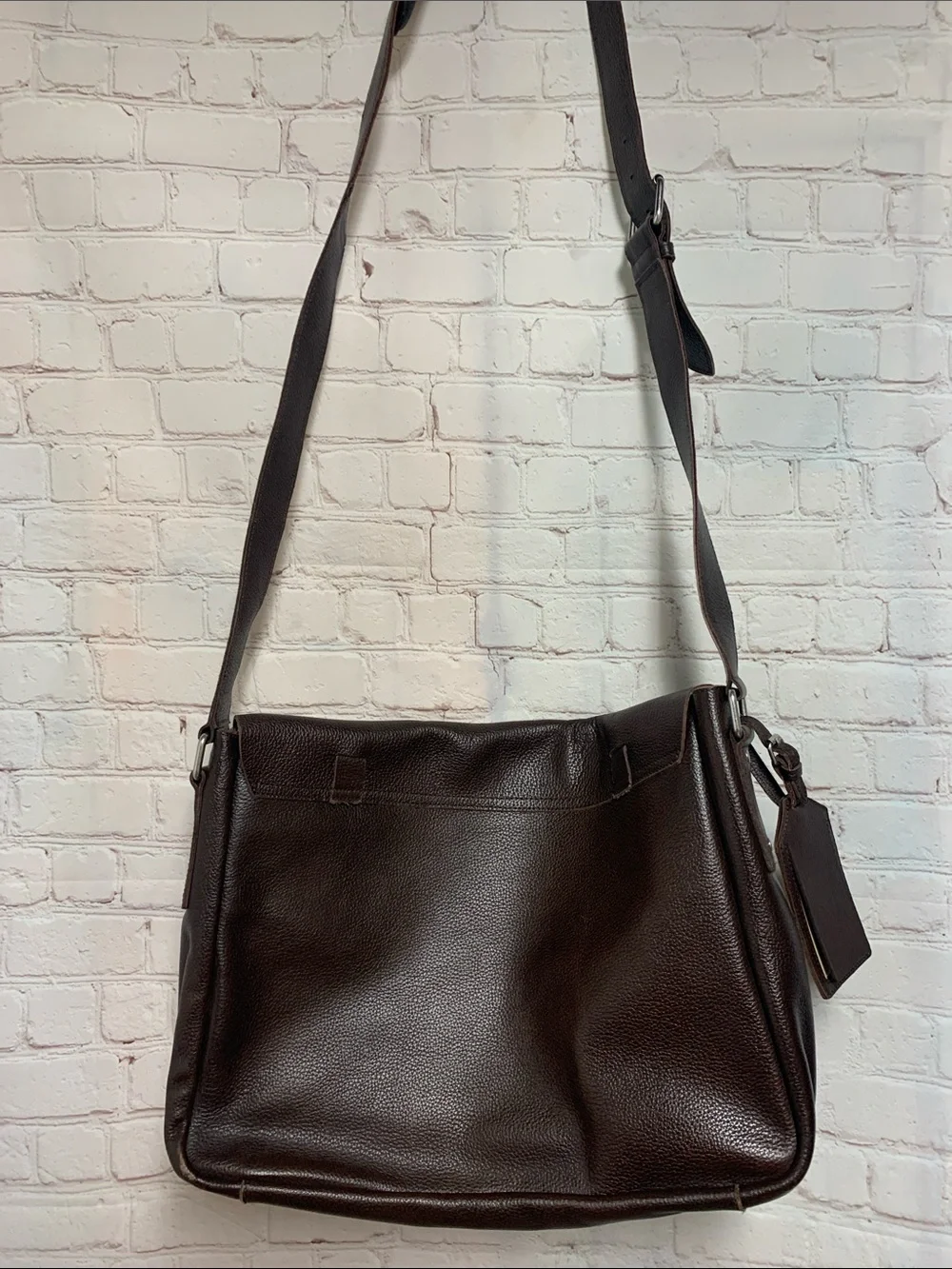 Red Envelope Brown Leather Messenger Bag